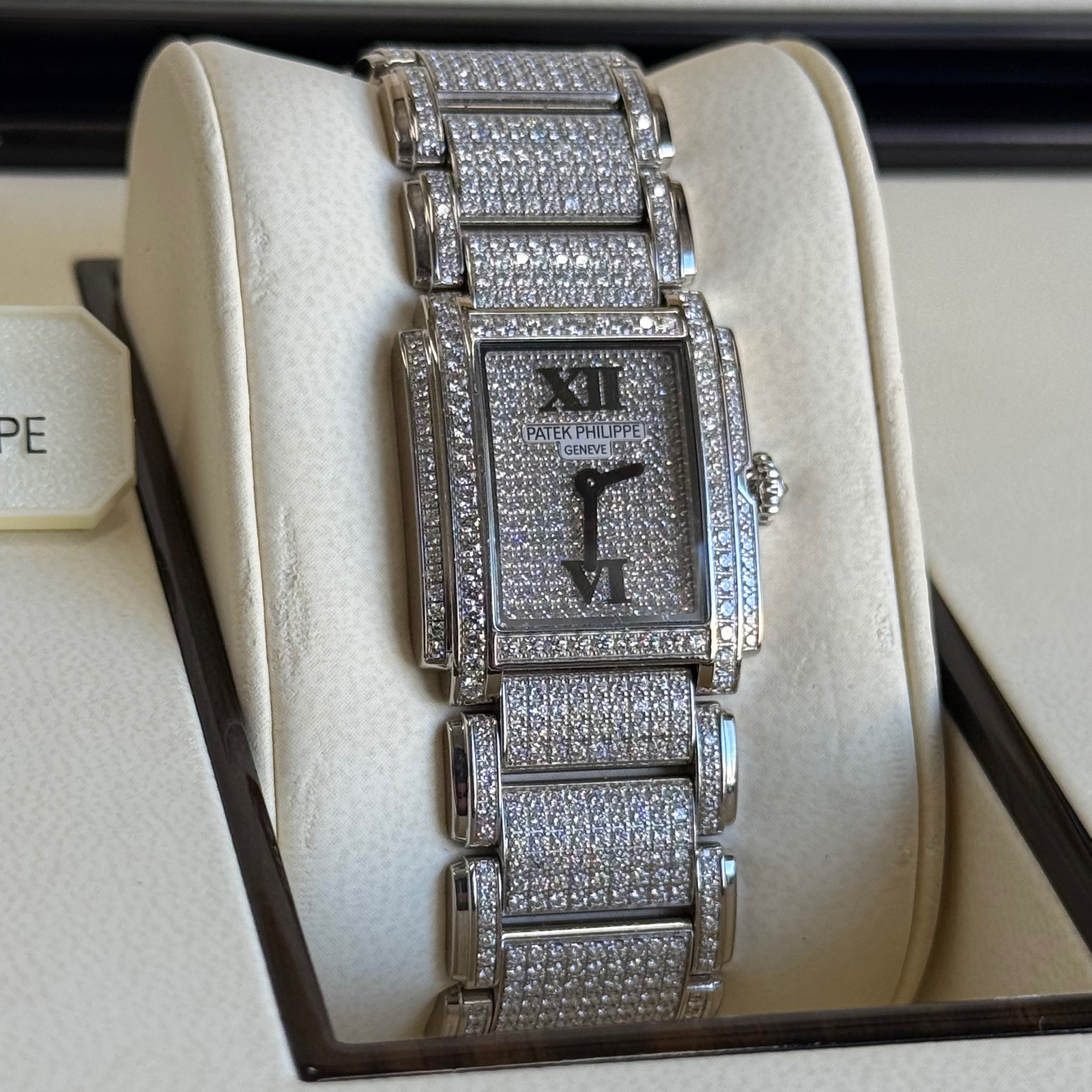 Patek Philippe 4909/50G Full Set