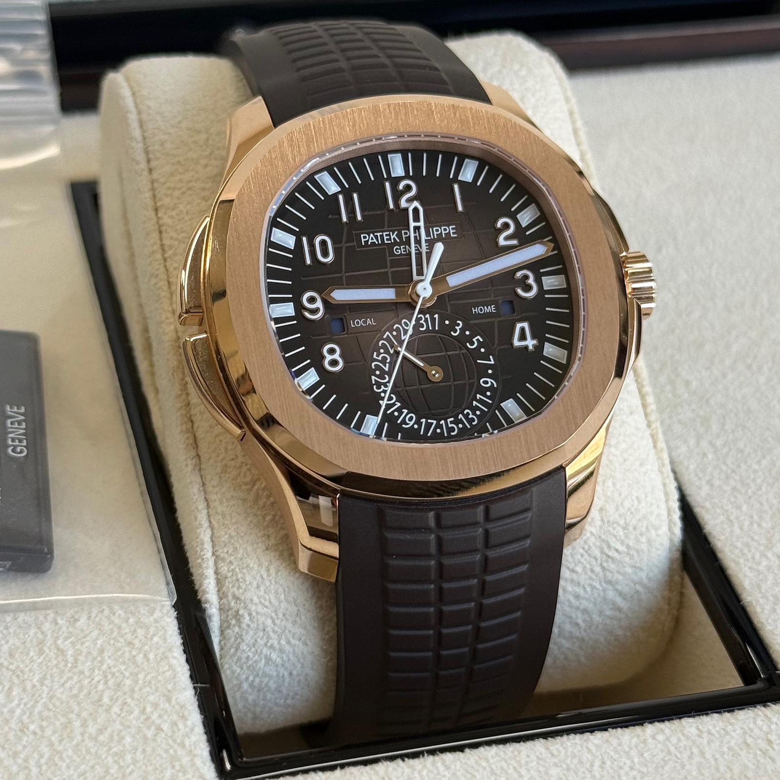 Patek Philippe Aquanaut 5164R Full Set