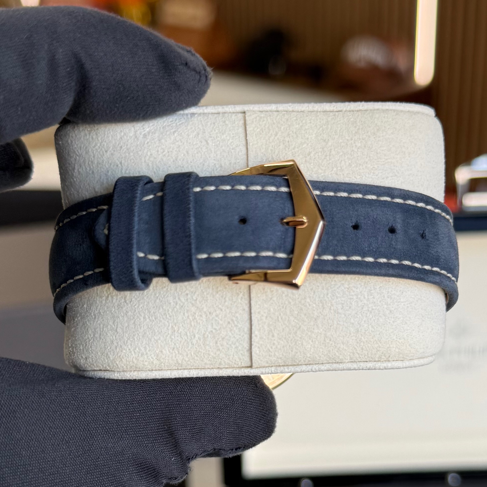 Patek Philippe Calatrava 5224R Blue – 2023 - Image 4