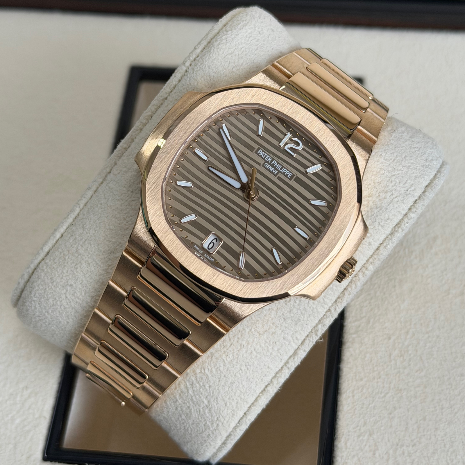 Patek Philippe Nautilus 7118/1R – 2024 - Image 6
