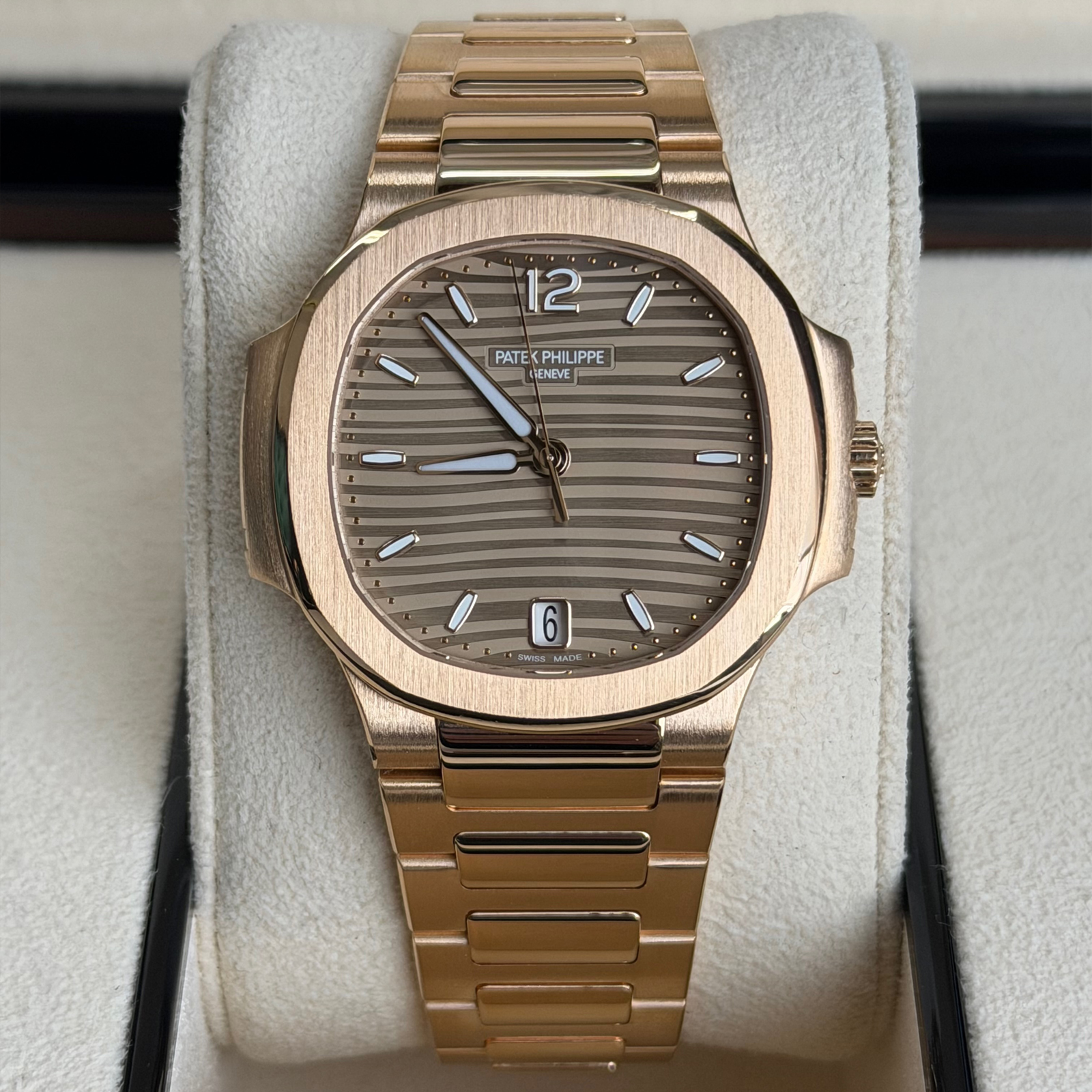 Patek Philippe Nautilus 7118/1R – 2024 - Image 8