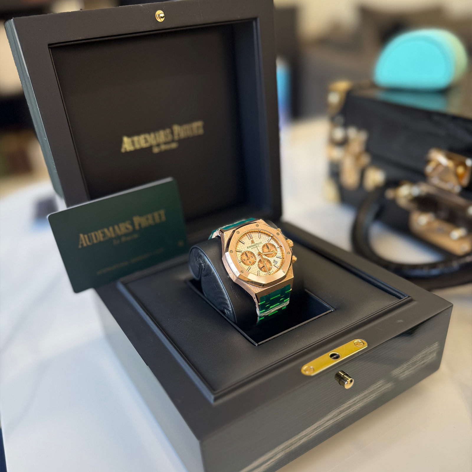 Audemars Piguet Royal Oak Chronograph - Image 6