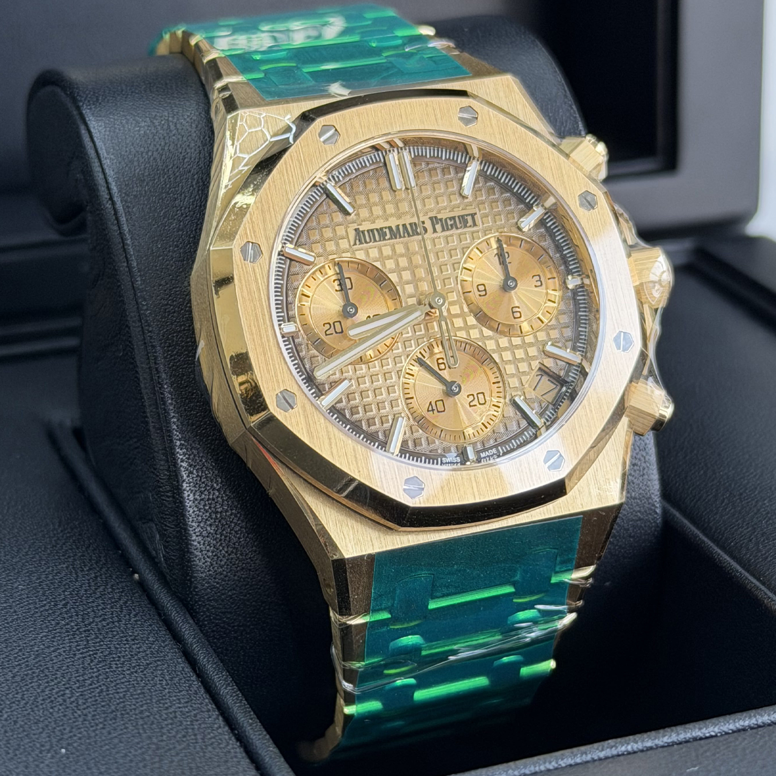 Audemars Piguet Royal Oak Chronograph 26240BA — 2024