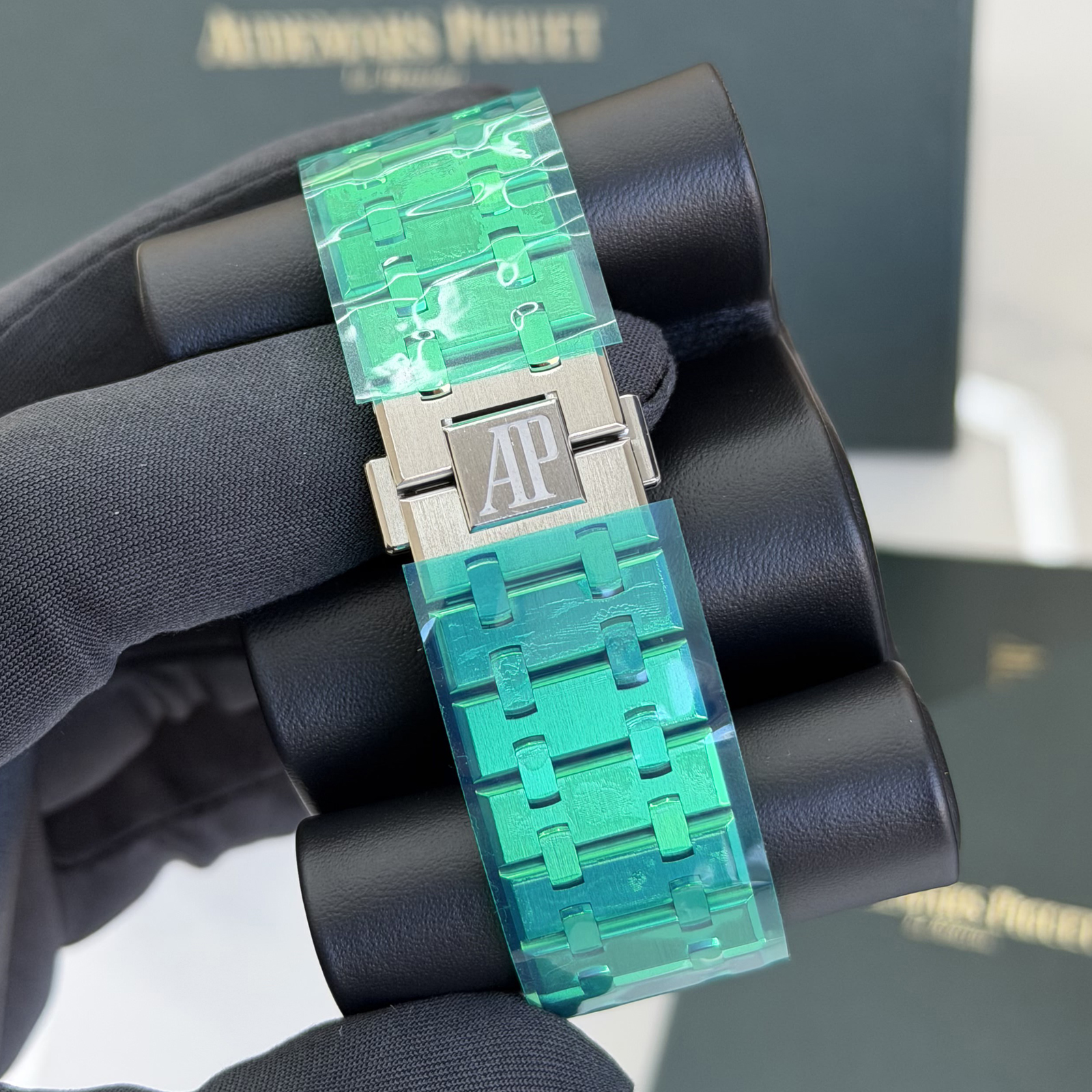 Audemars Piguet Royal Oak Chronograph 26240ST — 2023 - Image 4