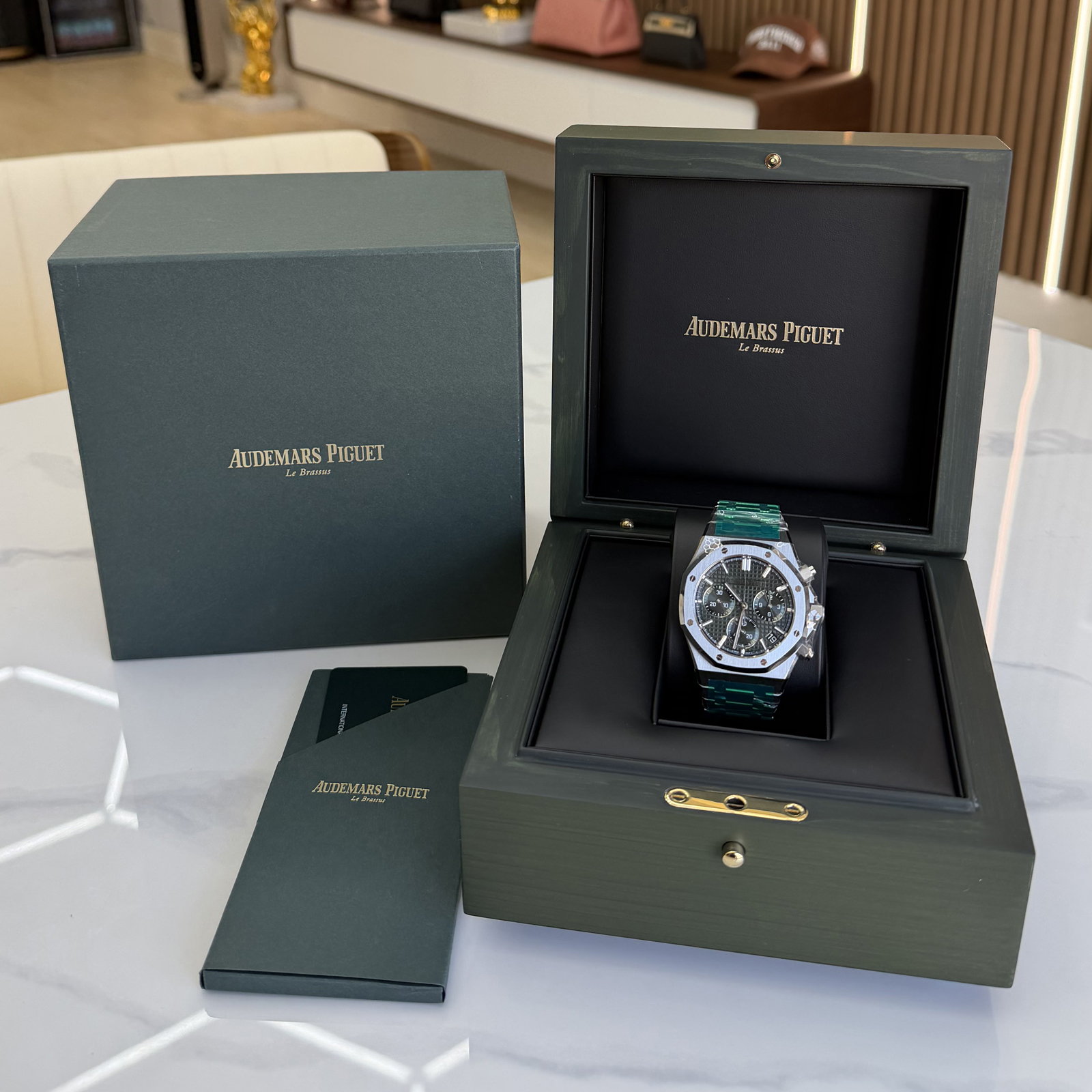 Audemars Piguet Royal Oak Chronograph 26240ST — 2023 - Image 7