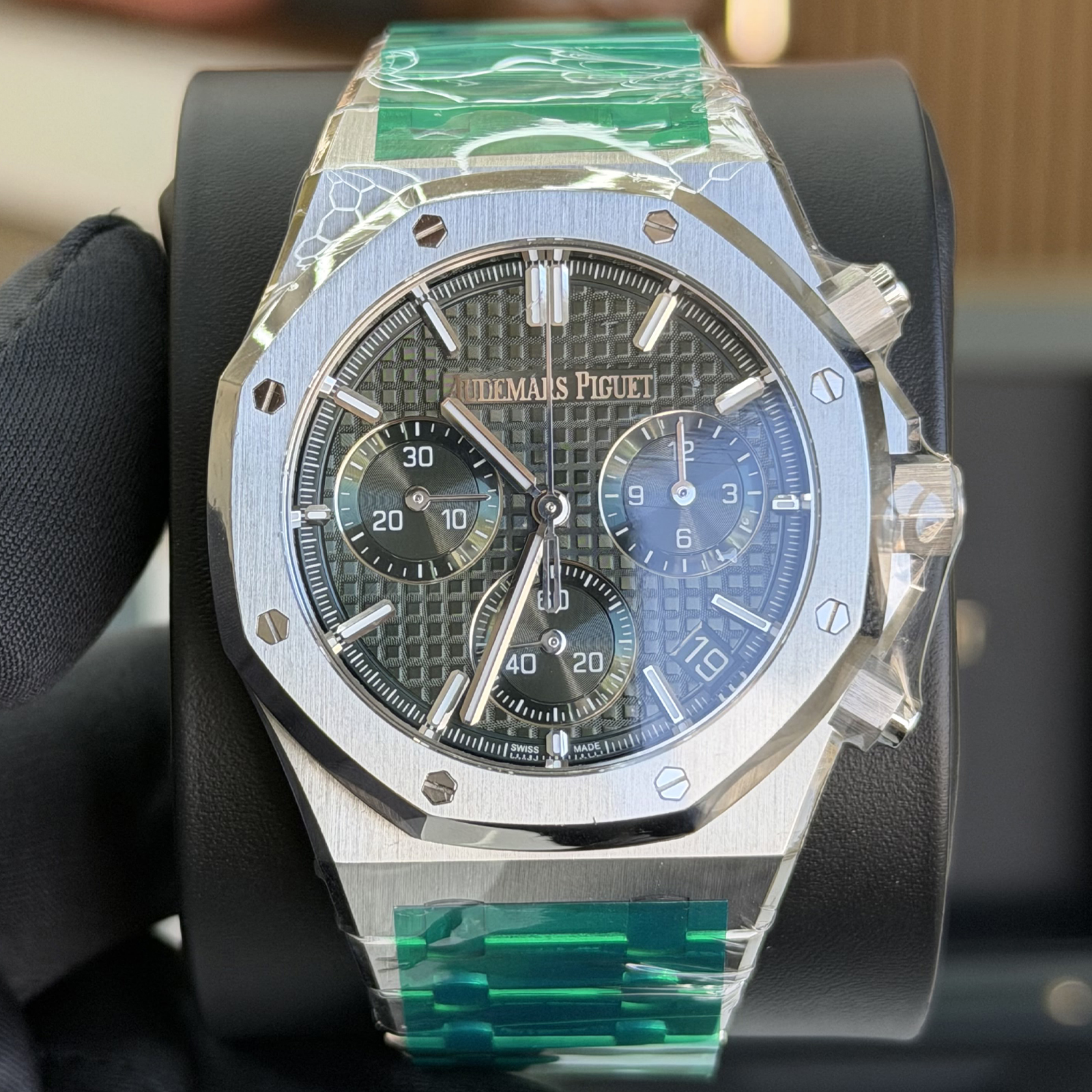 Audemars Piguet Royal Oak Chronograph 26240ST — 2023 - Image 5