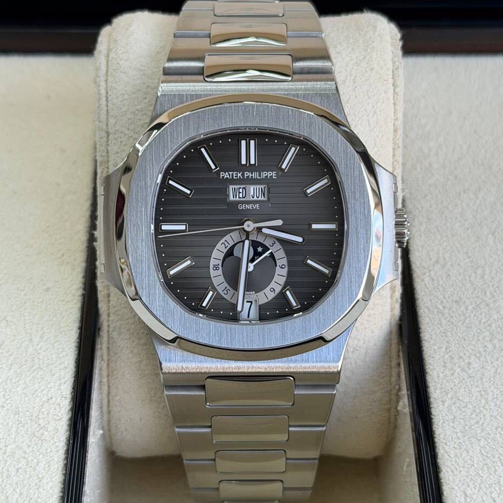 Patek Philippe Nautilus Annual Calendar Ref. 5726/1A — 2015
