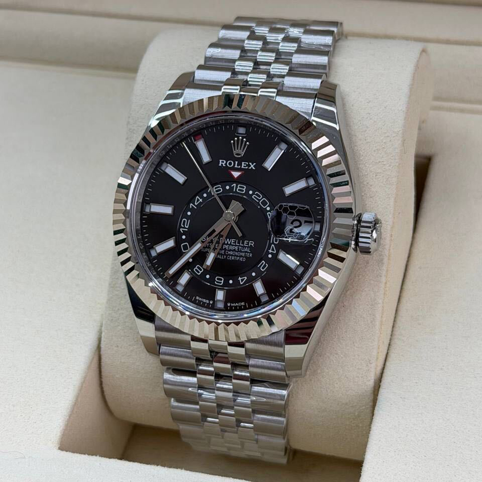 Rolex Skydweller Ref. 336934 — 2026 - Image 3