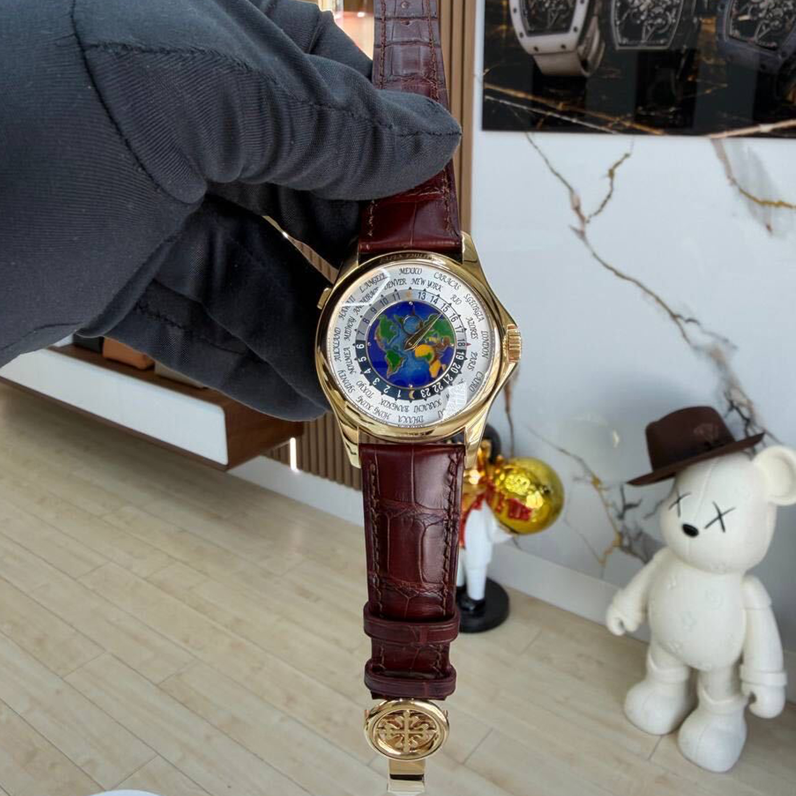 Patek Philippe Complications World Time Ref. 5131J - Image 8